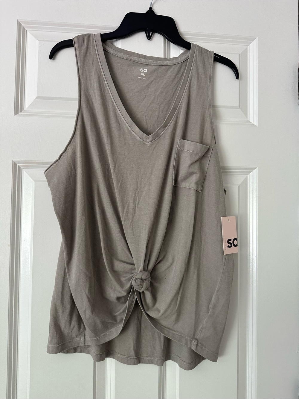 SO Knot-Front V-Neck Tank Top in Taupe